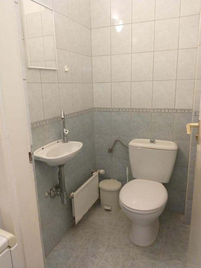 Tempo Courtyard Apartman Budapest Eksteriør billede
